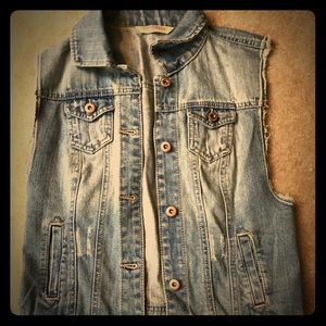 Sleeveless denim vest. Worn once